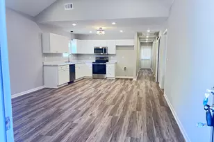 631 Clary St, Thomson, GA 30824 - Photo 3
