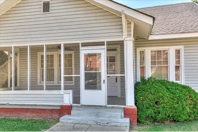 110 E 8th Street, Waynesboro, GA 30830 - Photo 3