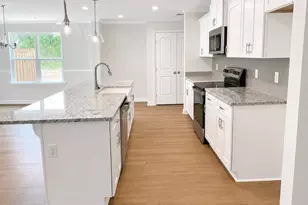 8389 Snelling Dr, Aiken, SC 29803 - Photo 5