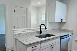 1921 Turknett Spring Rd, Augusta, GA 30904 - Photo 3