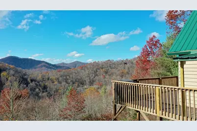 324 Azalea Ridge, Topton, NC 28781 - Photo 3