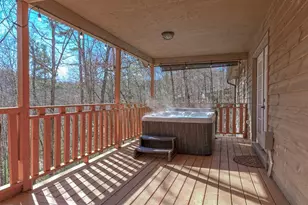 124 Dawnview Cir, Murphy, NC 28906 - Photo 3