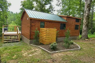 721 Holly Pt Dr, Murphy, NC 28906 - Photo 1