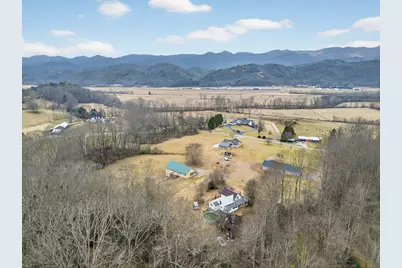 1917 Fairview Road, Andrews, NC 28901 - Photo 19