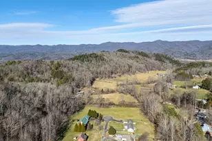 172 Eden Acres Dr, Andrews, NC 28901 - Photo 5