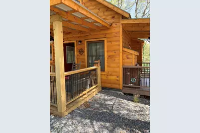 27 Eadie, Murphy, NC 28906 - Photo 3