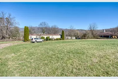 385 Aquone, Andrews, NC 28901 - Photo 25