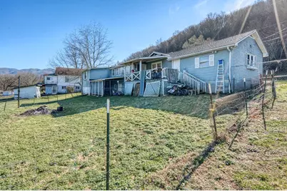 385 Aquone, Andrews, NC 28901 - Photo 27