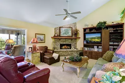 847 Scarletts Way, Young Harris, GA 30582 - Photo 5