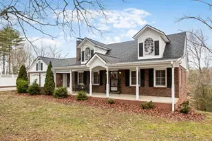 425 Sunrise St, Murphy, NC 28906 - Photo 1