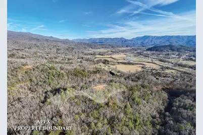 430 Live Oak Terrace, Andrews, NC 28901 - Photo 13