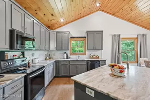 380 Bear Trail, Murphy, NC 28906 - Photo 15