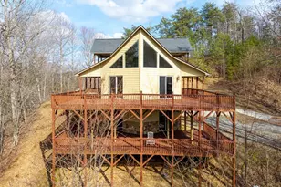 235 Oak Ridge Estates, Murphy, NC 28906 - Photo 3