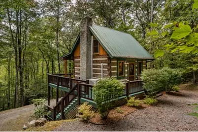 151 Pinewood Drive, Murphy, NC 28906 - Photo 3