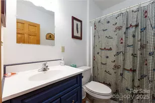 242 Eagles Roost Rd, Bryson City, NC 28713 - Photo 23