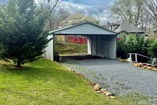 215 Bristol Ave, Andrews, NC 28901 - Photo 21