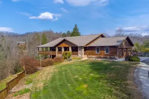750 Double Springs Dr, Almond, NC 28702 - Photo 9