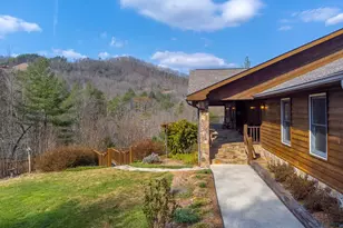 750 Double Springs Dr, Almond, NC 28702 - Photo 11