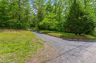 1374 Long Branch Rd, Marble, NC 28905 - Photo 49