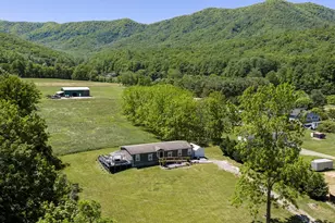 66 School House Dr, Robbinsville, NC 28771 - Photo 3
