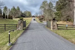 604 Point Overlook Trl, Murphy, NC 28906 - Photo 59