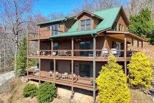 230 Smokin Rdg, Hayesville, NC 28904 - Photo 1