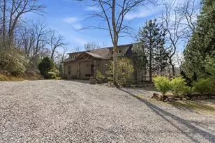 362 Nantahala Hbr Dr, Topton, NC 28781 - Photo 3