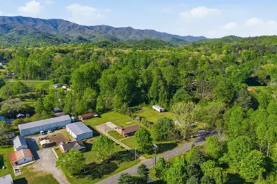 2430 Business 19, Andrews, NC 28901 - Photo 17