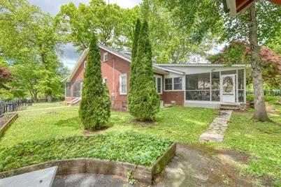 32 Aquone, Andrews, NC 28901 - Photo 3