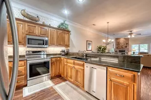 1647E Lakeview Dr, Young Harris, GA 30582 - Photo 17