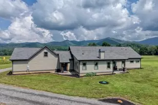 186 Rice Lndg Ct, Hayesville, NC 28904 - Photo 13