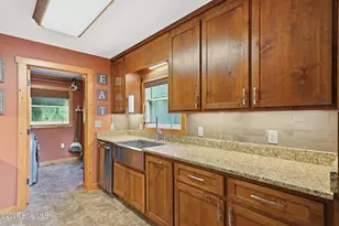 270 Marina Dr, Murphy, NC 28906 - Photo 15