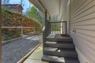 95 Hollow Dr, Murphy, NC 28906 - Photo 43