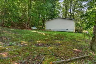 282 W Cherry Rd, Hayesville, NC 28904 - Photo 25
