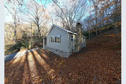 408 Smith Road, Brasstown, NC 28902 - Photo 27