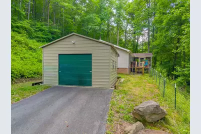 224 Cochrans Creek, Robbinsville, NC 28771 - Photo 27