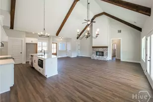 345 Woodfin, Social Circle, GA 30025 - Photo 17