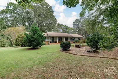1296 Lake Lucerne Road, Lilburn, GA 30047 - Photo 51