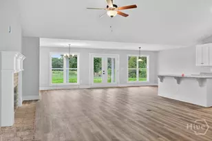 225 Mockingbird Ln, Winder, GA 30680 - Photo 3