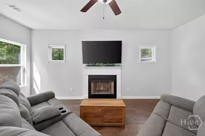 161 Meadow Lake Drive, Commerce, GA 30530 - Photo 3