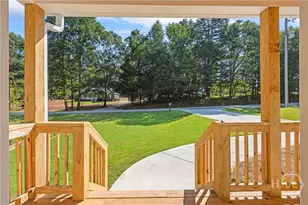 119 Gordon, Commerce, GA 30530 - Photo 3