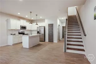 684 W Vincent Dr, Athens, GA 30607 - Photo 5