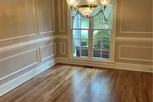 1060 Fox Hollow Ct, Statham, GA 30666 - Photo 5
