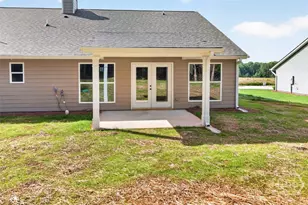 138 Airport Rd, Canon, GA 30662 - Photo 3