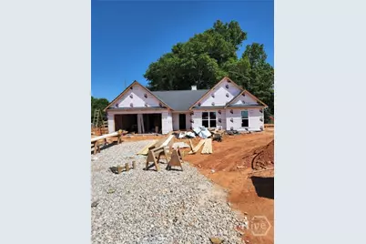 230 Airport Road #9, Canon, GA 30662 - Photo 1