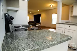 1398 W Hancock Ave W, Athens, GA 30606 - Photo 11