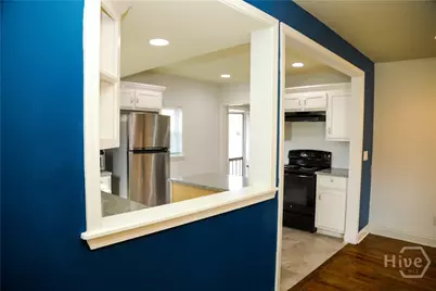 1398 W Hancock Avenue W, Athens, GA 30606 - Photo 9