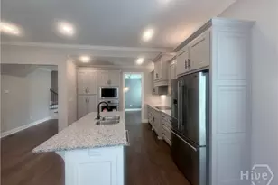 2577 Blazing Star Ct, Statham, GA 30666 - Photo 11