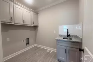 2577 Blazing Star Ct, Statham, GA 30666 - Photo 5