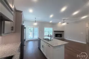 2577 Blazing Star Ct, Statham, GA 30666 - Photo 9